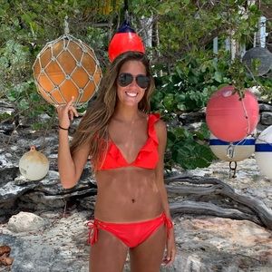 Meet your Posher, Reese